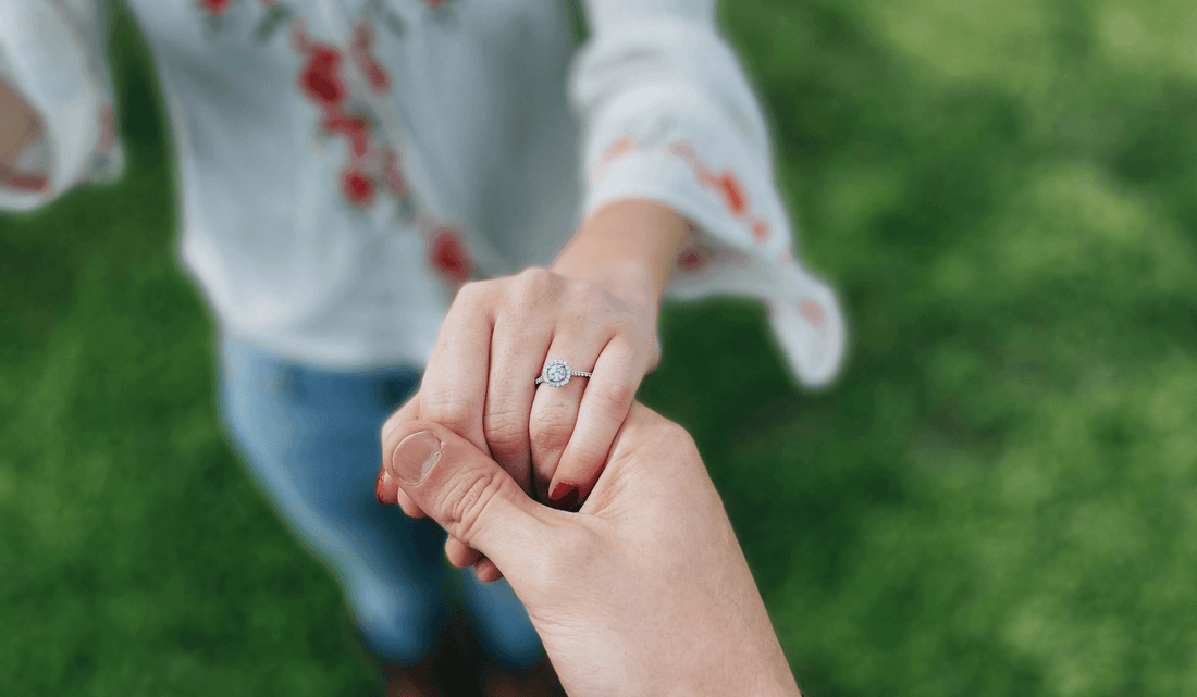 Engagement Ring Buying Guide: Everything You Need to Know Before You Buy