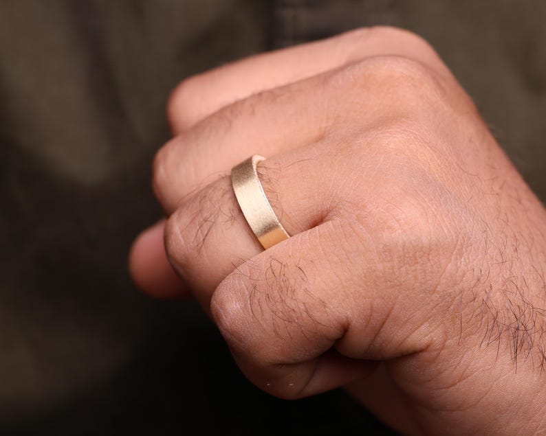 14K Gold Round Lab Grown Diamond Men's Wedding Band, Perfect Ring for Him