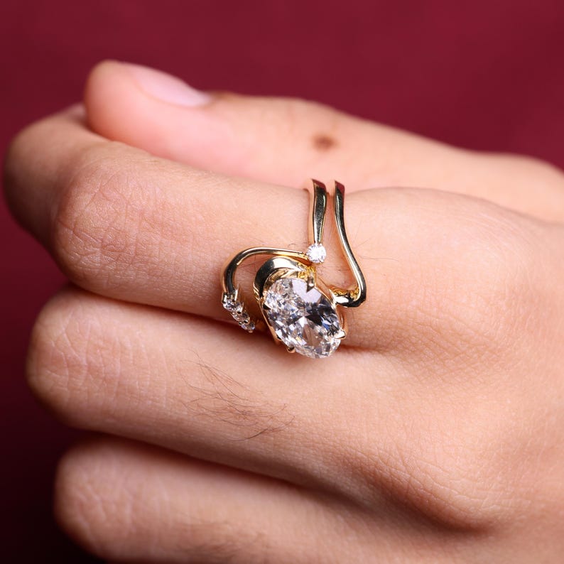 Oval Diamond Engagement Ring with Flush Fit Band, 14K Solid Gold Matching Ring Set