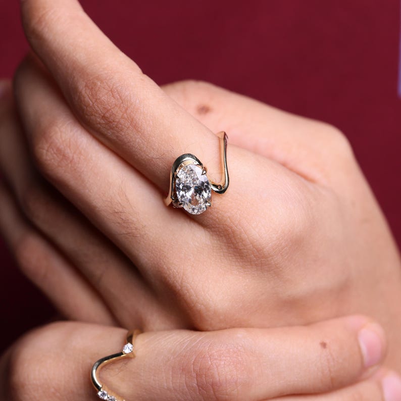 Oval Diamond Engagement Ring with Flush Fit Band, 14K Solid Gold Matching Ring Set