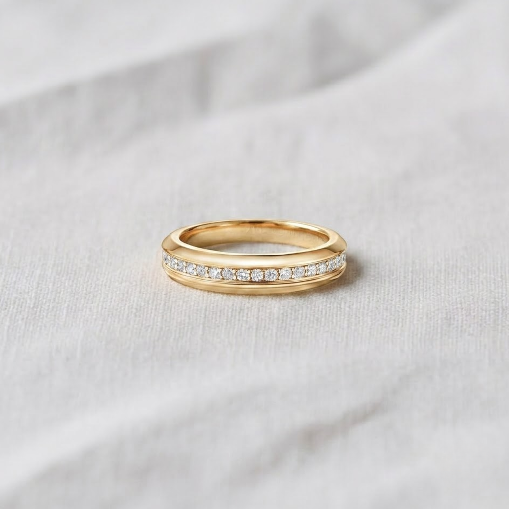 14K Gold Round Cut Lab Grown Diamond Men's Wedding Band Ring