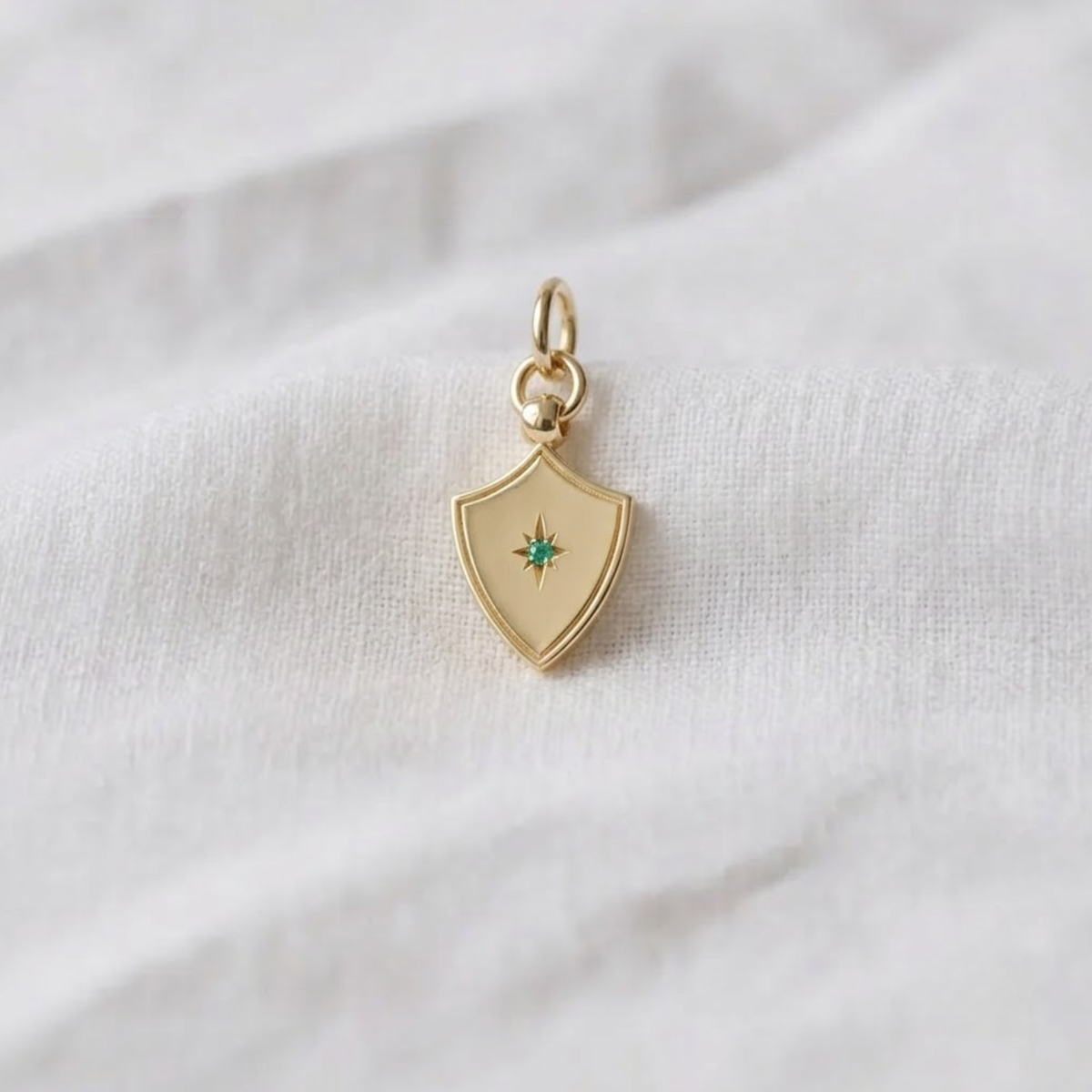 Star Set Shield Lab Grown Diamond Charm Pendant