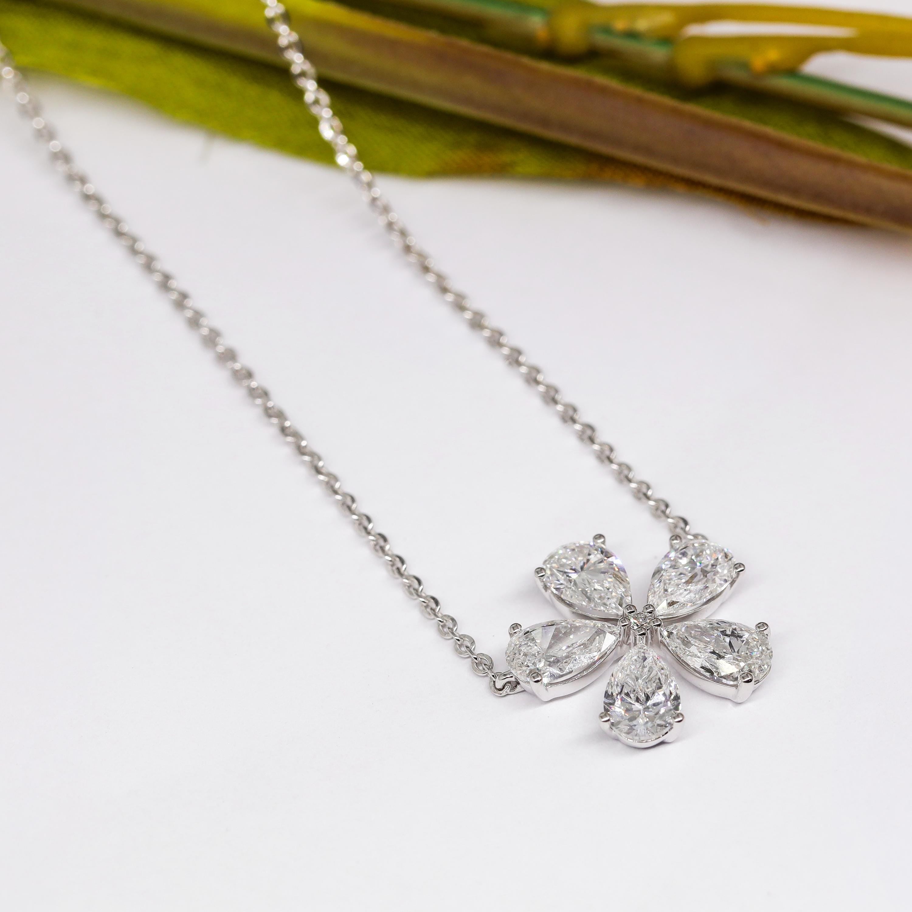 14K Solid Gold Pear Shaped Flower Design Lab Grown Diamond Necklace