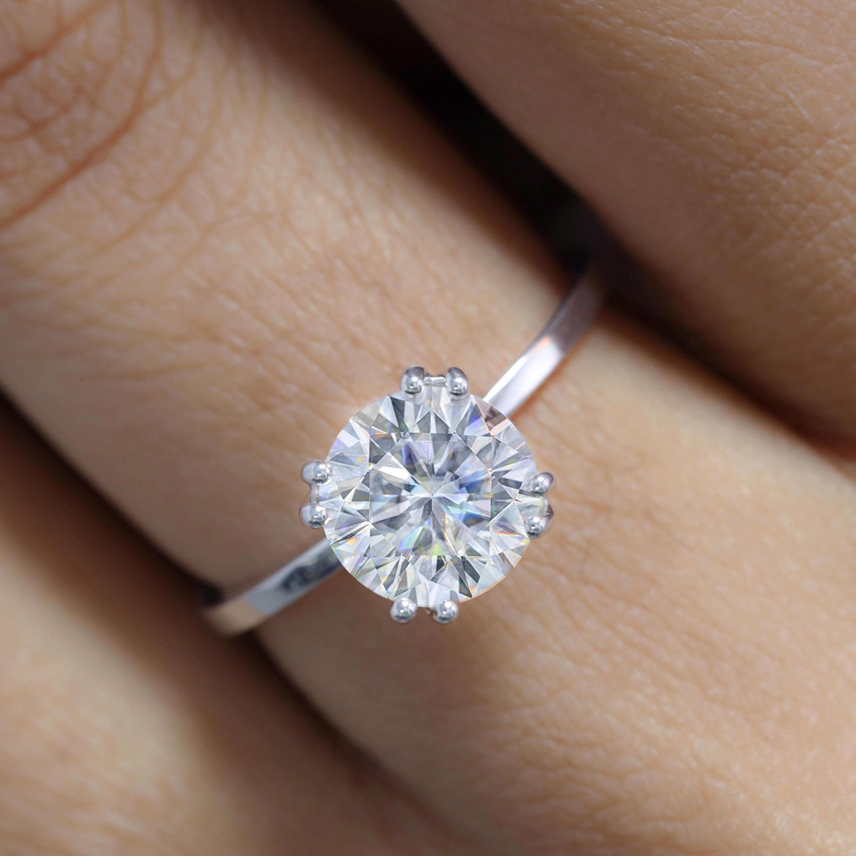 2 Carat IGI CERTIFIED 14K Gold Round Brilliant Excellent Cut Lab Diamond Solitaire Engagement Ring