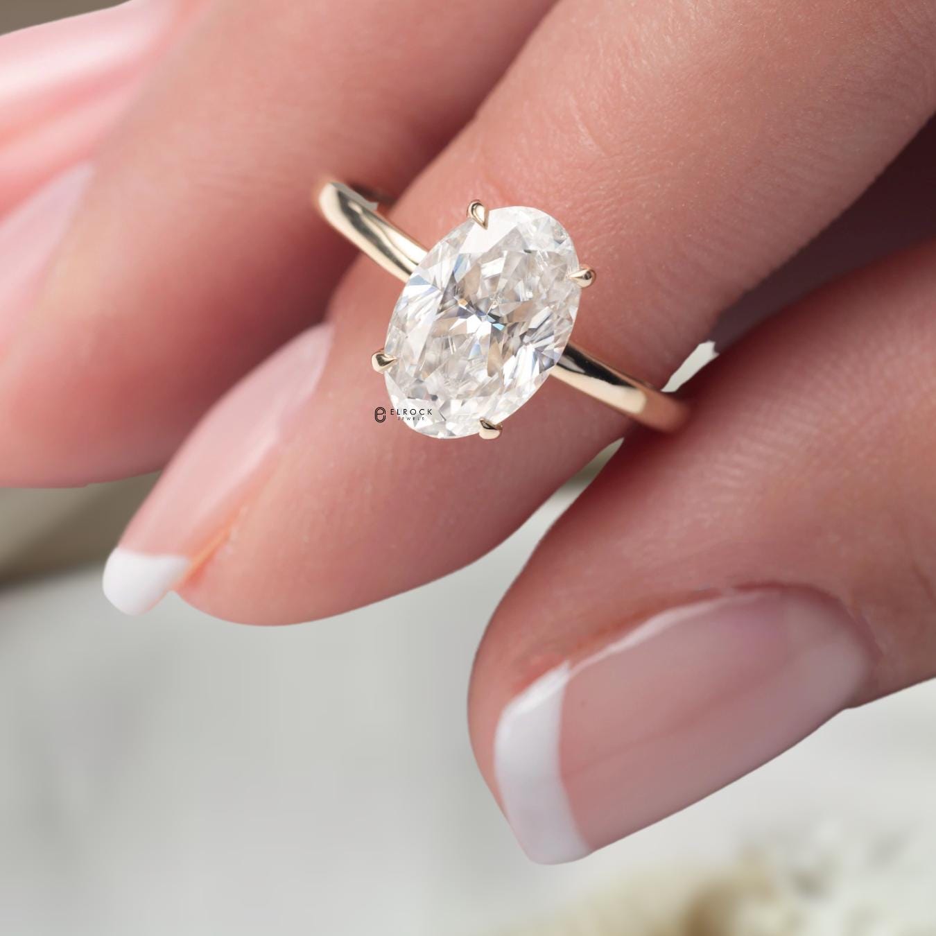 Oval IGI Certified Lab Grown Diamond 14K Solid Gold Solitaire Engagement Ring