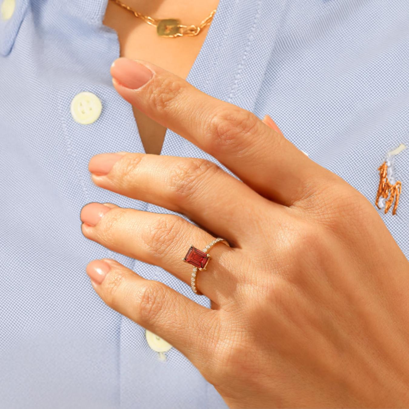 14K Solid Gold Emerald Shape Garnet Ring with Round Diamond, January Birthstone Ring, Birthday Gift Women