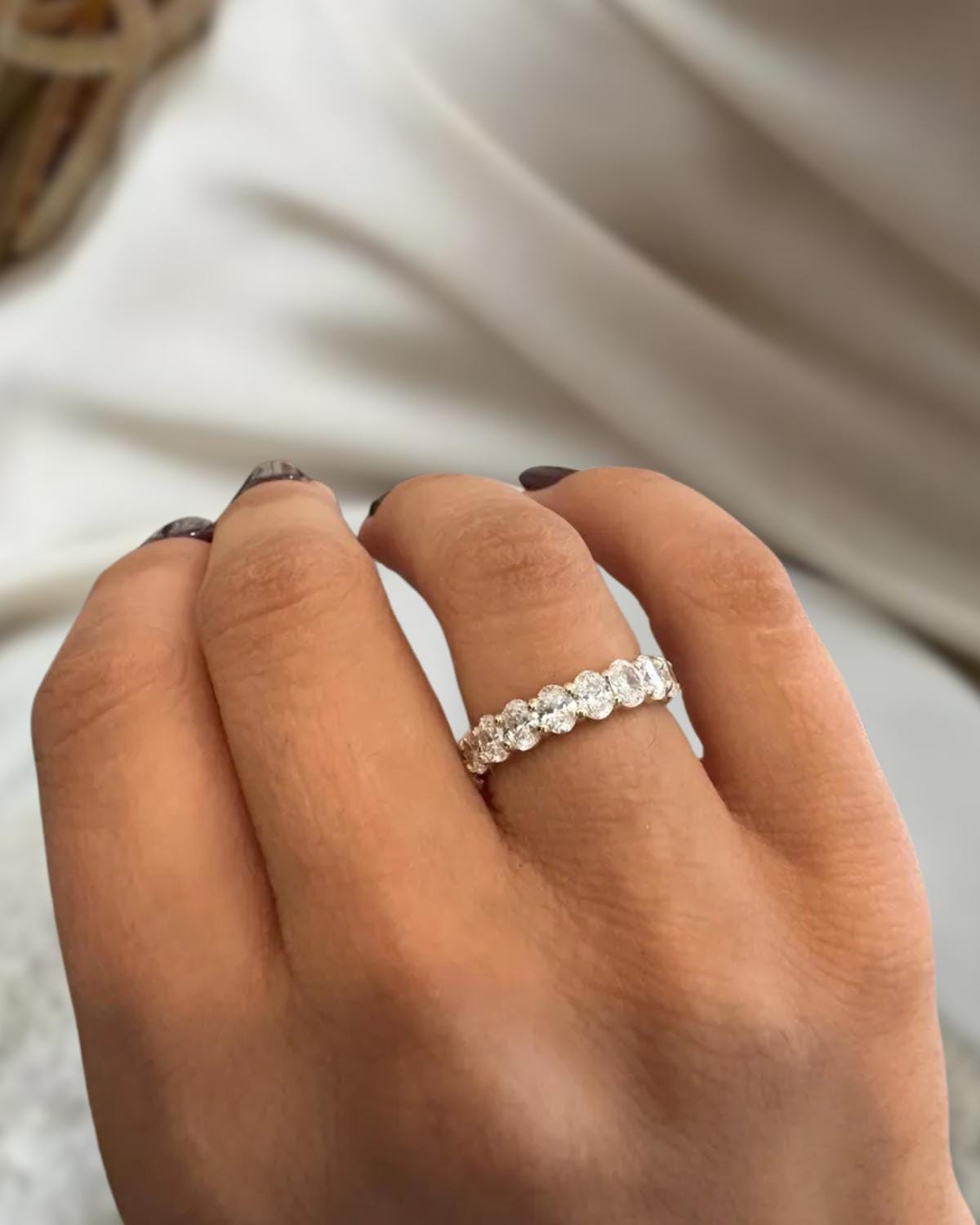Lab Grown Diamond Oval Eternity Wedding Band With 14K Solid Gold