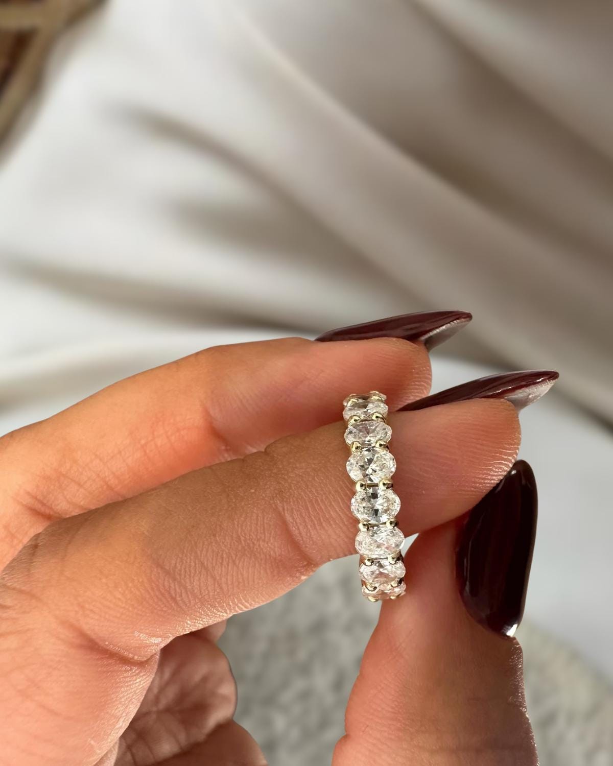 Lab Grown Diamond Oval Eternity Wedding Band With 14K Solid Gold