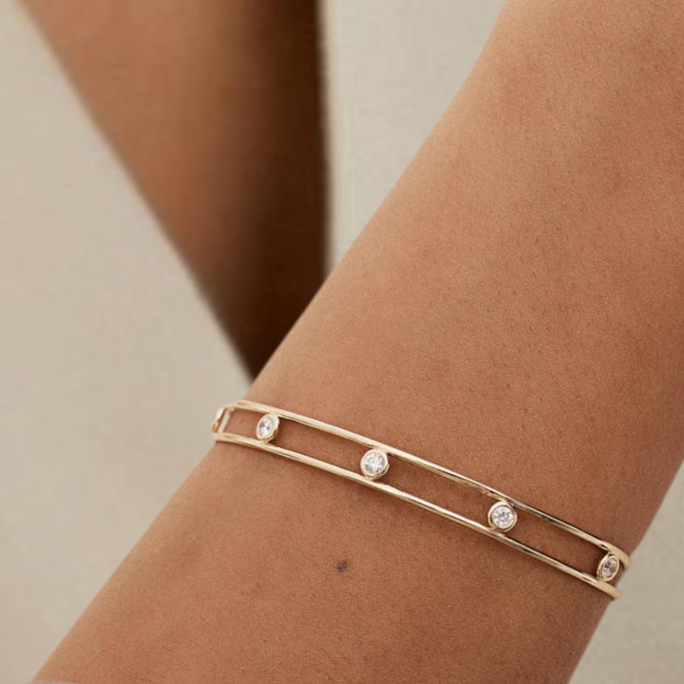 0.40ct Diamond Cuff Bangle / 14K Gold Bezel Setting Diamond Cuff Bracelet / Bubble Diamond Cuff for Woman