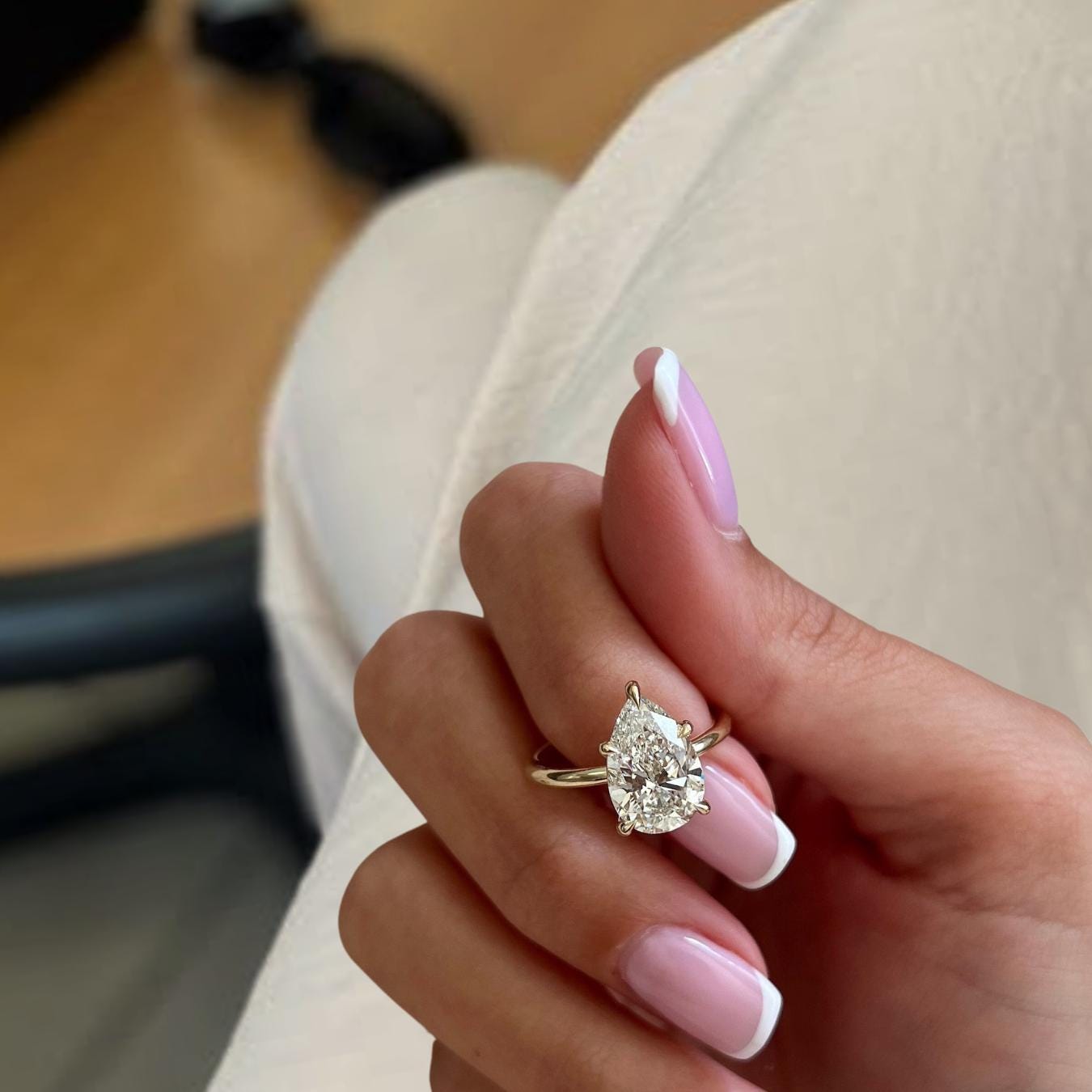 2 Carat Pear Cut Lab Grown Diamond Solitaire Engagement Ring VS1 F