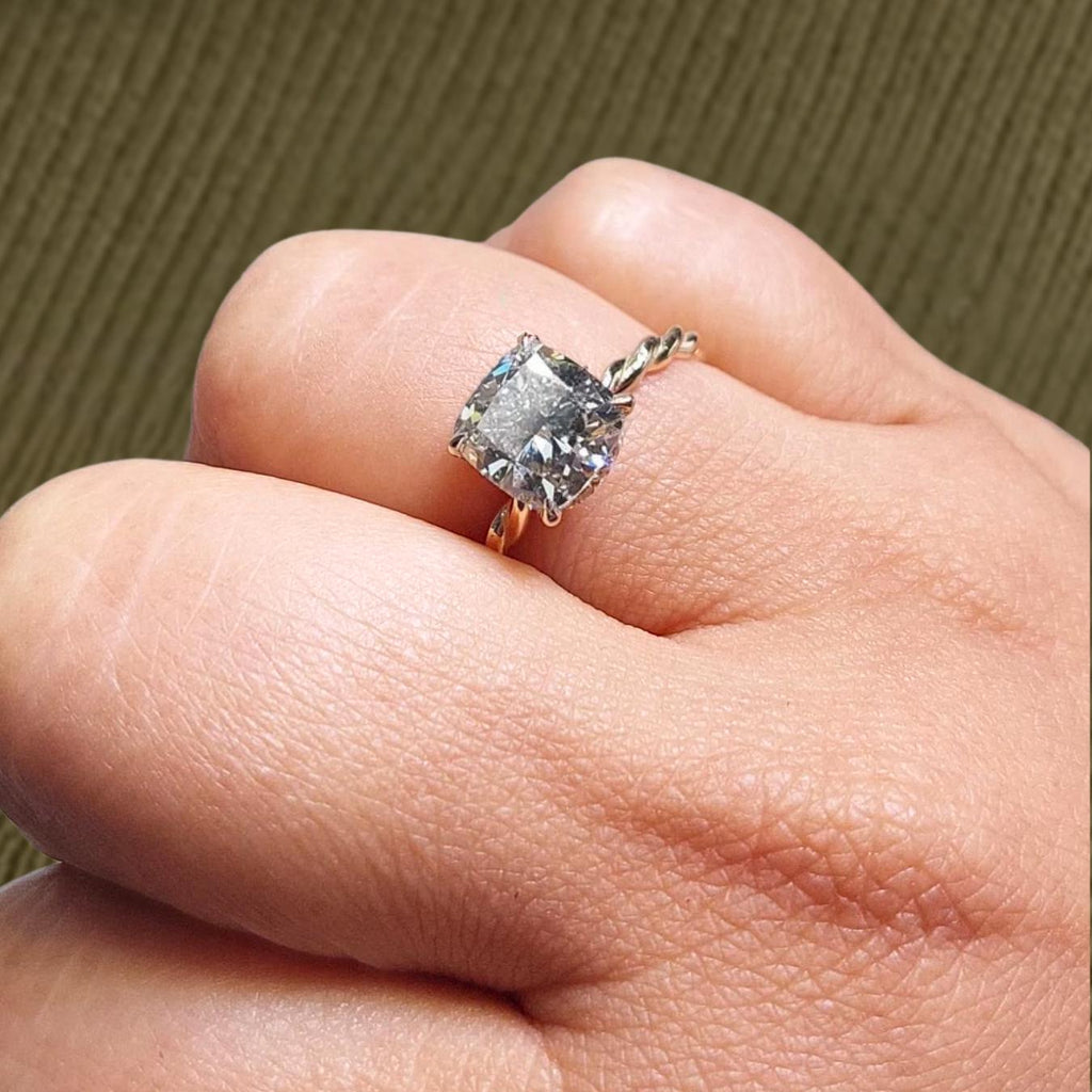 Vintage 2 Carat Lab Grown Diamond Engagement Ring 14K Solid Gold IGI Certified Diamond Ring