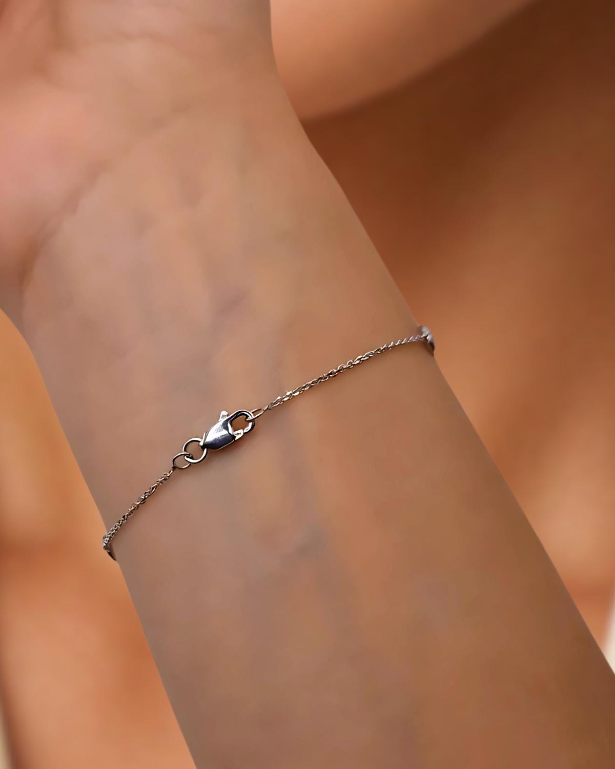 Diamond Bracelet, Dainty Bracelet, Wedding Jewelry, Gift for Girlfriend, Minimalist Gold Bracelet, Best Friend  Gift
