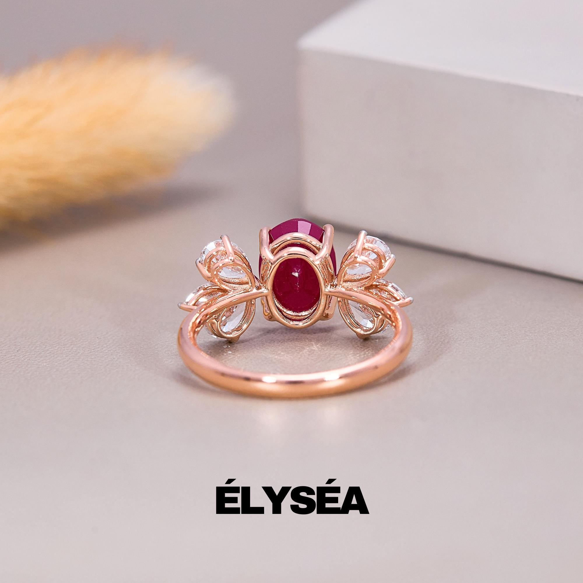 Ruby Ring / Ruby Engagement Ring in 14k Gold / Oval Cut Lab grown Ruby Diamond Ring/ July Birthstone/ Promise Ring/ Gift For Women