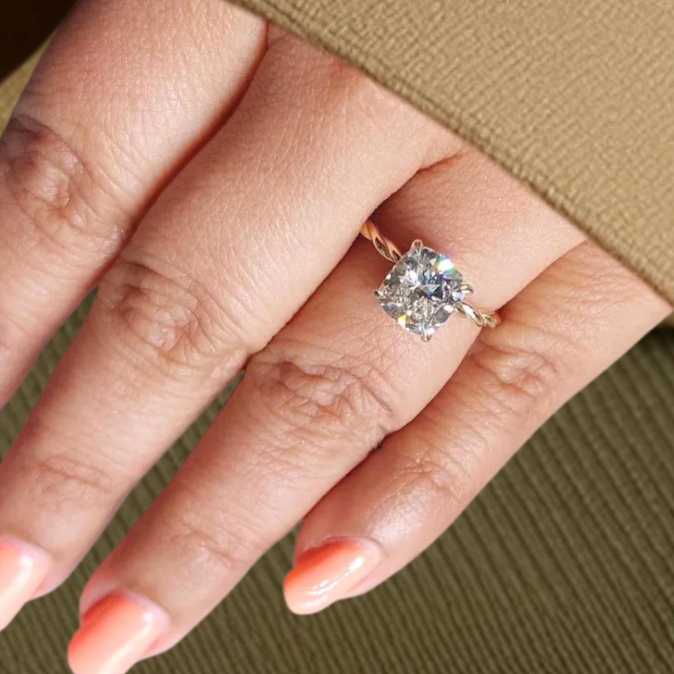Vintage 2 Carat Lab Grown Diamond Engagement Ring 14K Solid Gold IGI Certified Diamond Ring