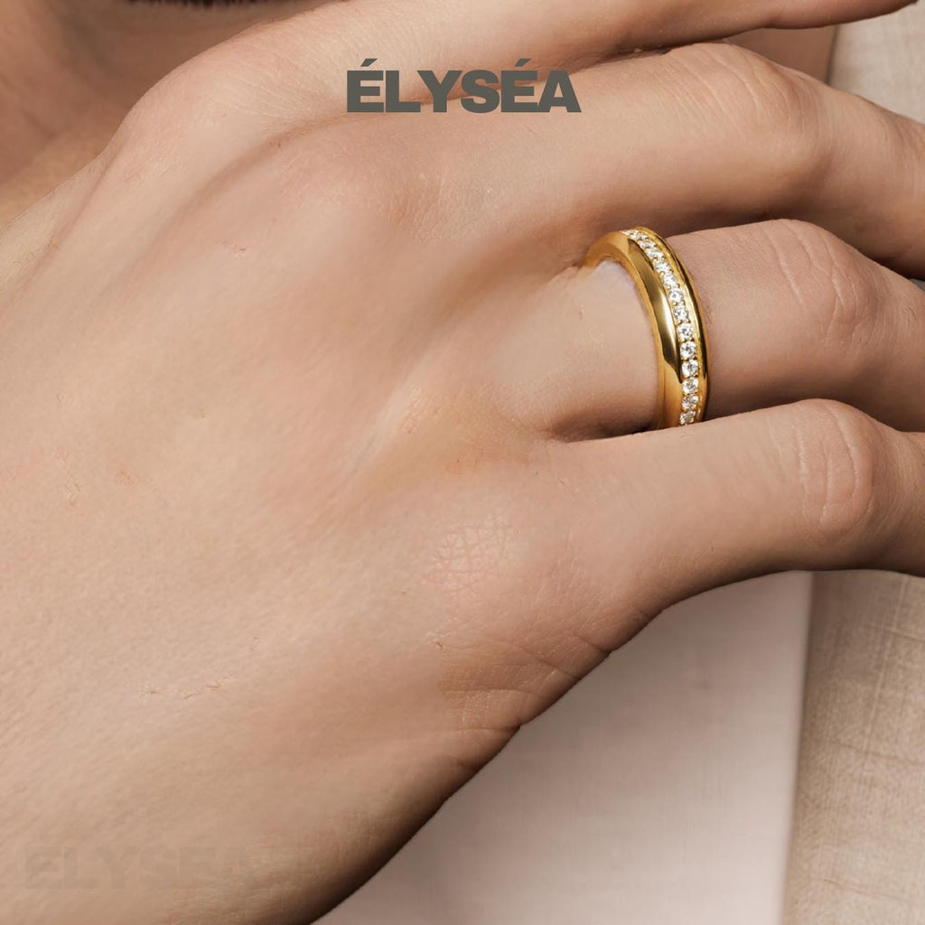 14K Gold Round Cut Lab Grown Diamond Men's Wedding Band Ring