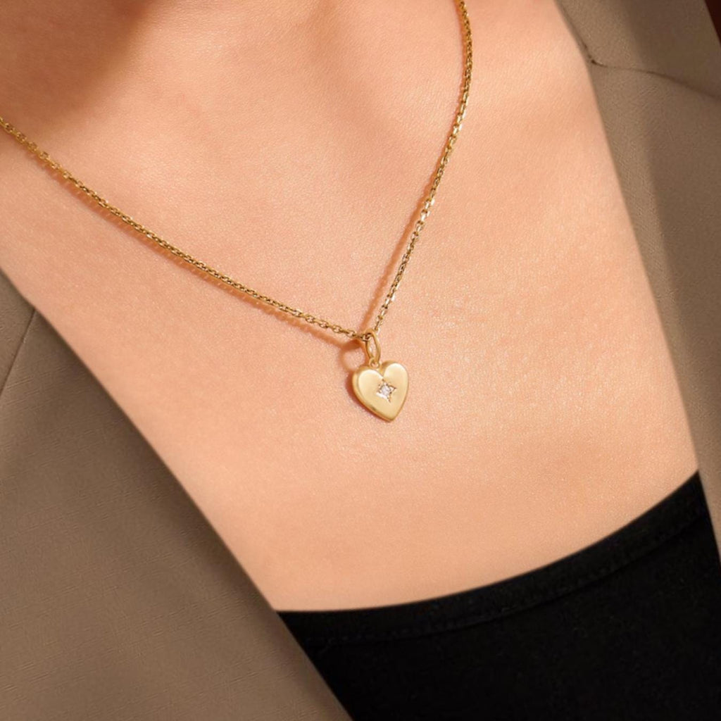 Tiny Diamond Heart Pendant Necklace in 14K Gold / Diamond Heart Necklace / Gift for Her