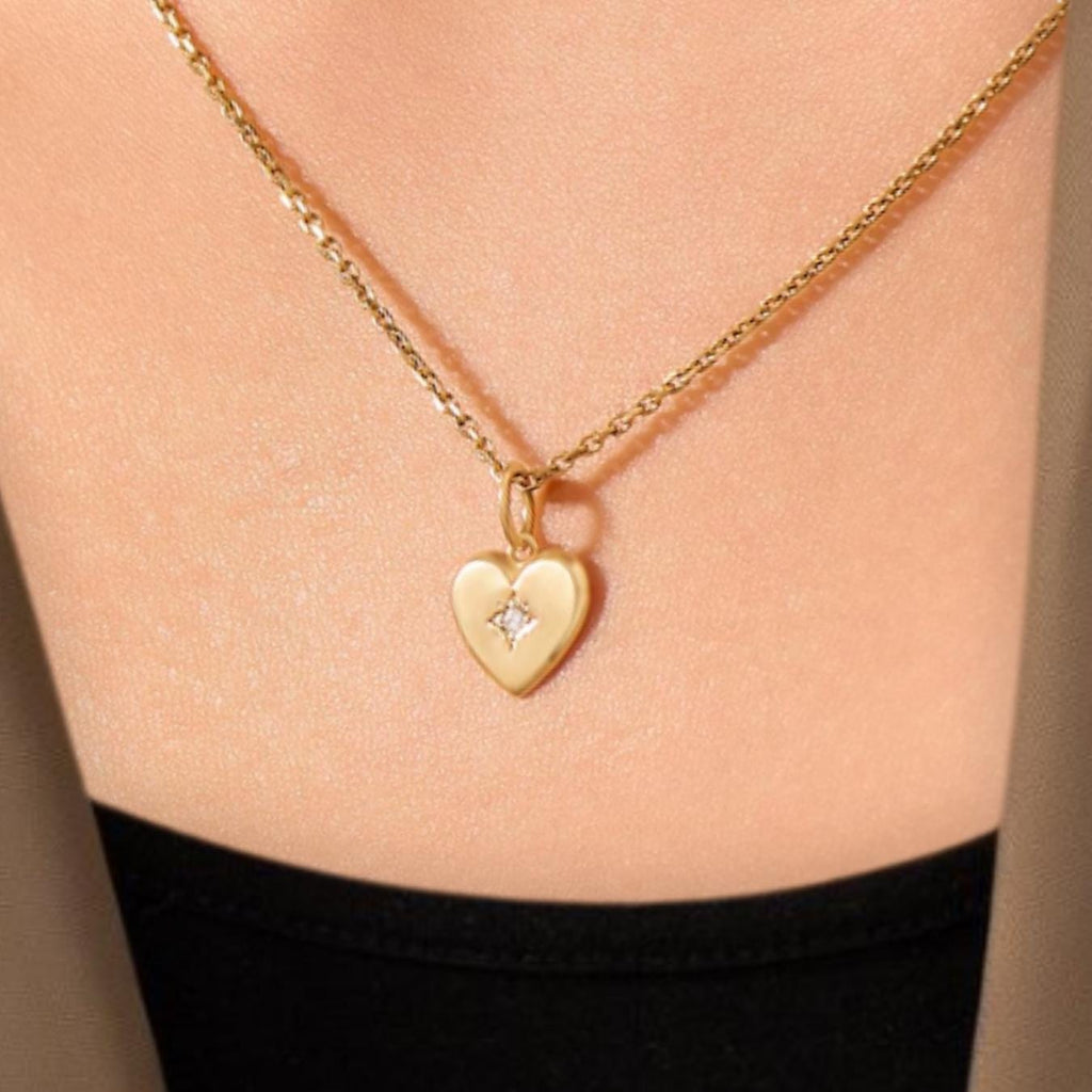 Tiny Diamond Heart Pendant Necklace in 14K Gold / Diamond Heart Necklace / Gift for Her