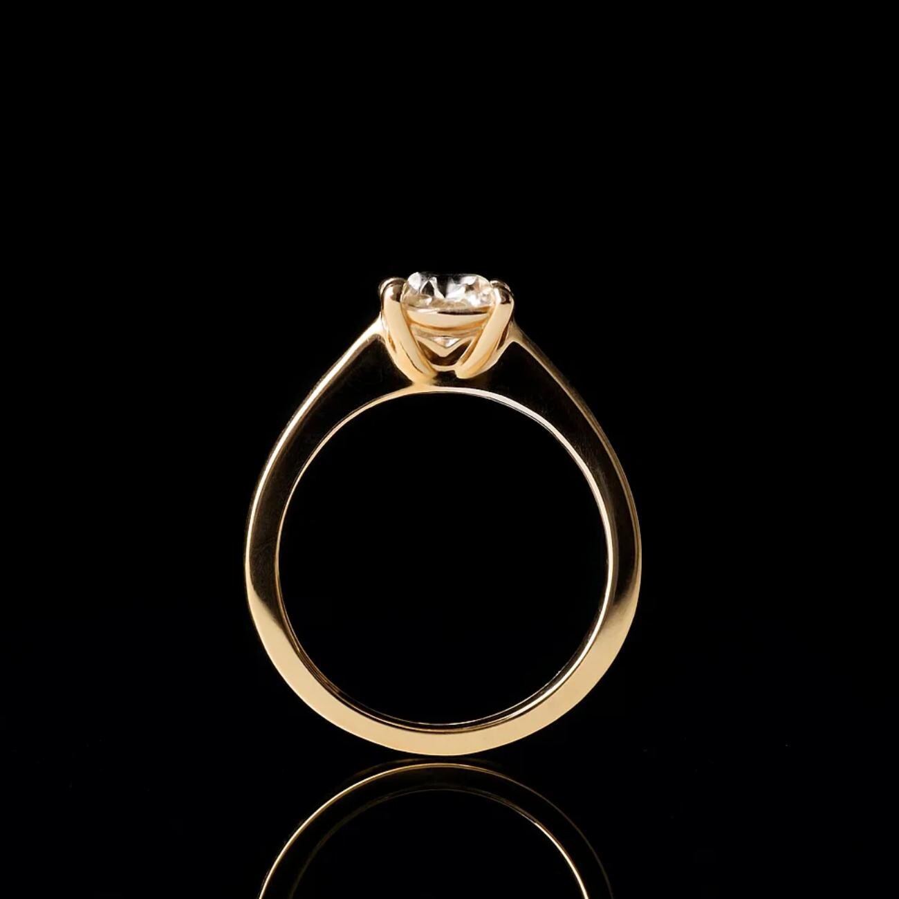 14K Gold Four Prong Setting Oval Shaped Lab Grown Diamond Engagement Ring
