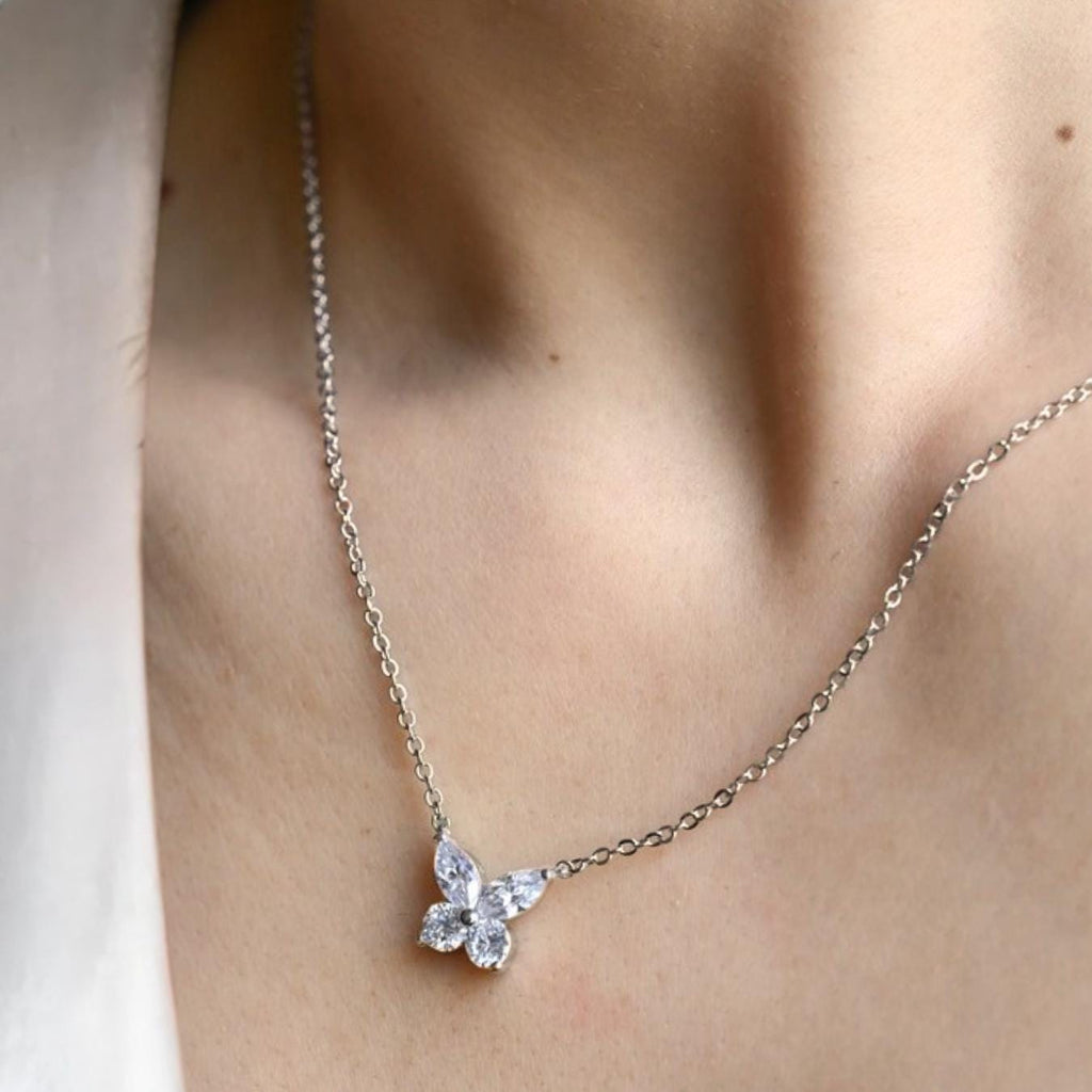 Diamond Butterfly Necklace, 14k Solid Gold Butterfly Necklace, Dainty Butterfly Necklace, Tiny Butterfly Diamond Pendant, Gift for women