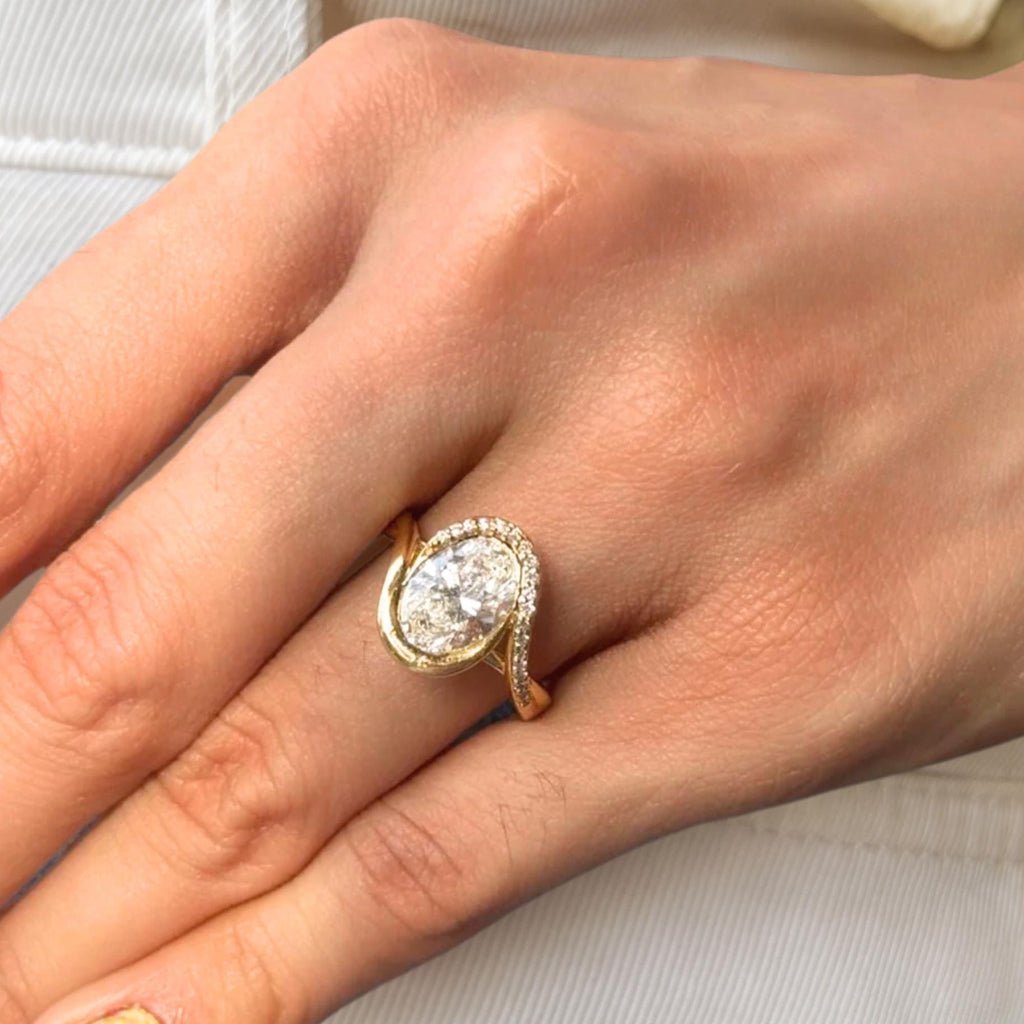 2 Carat Oval Lab Grown Diamond Curved Oval Wave Halo Engagement Ring | 14K Gold Nesting Diamond Proposal Ring