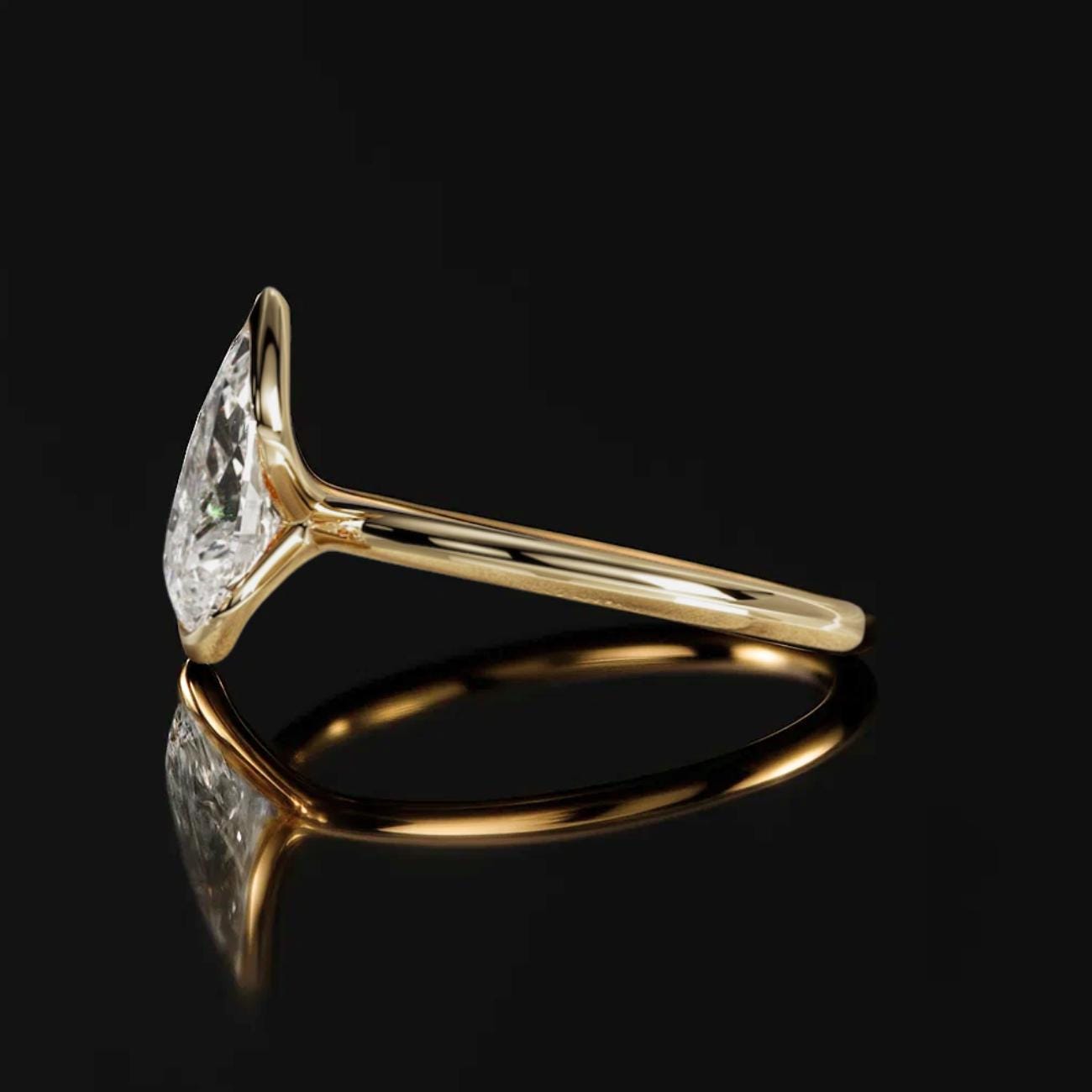 2 Carat Pear Cut Lab Grown Diamond Ring, 14K Gold Wedding Ring