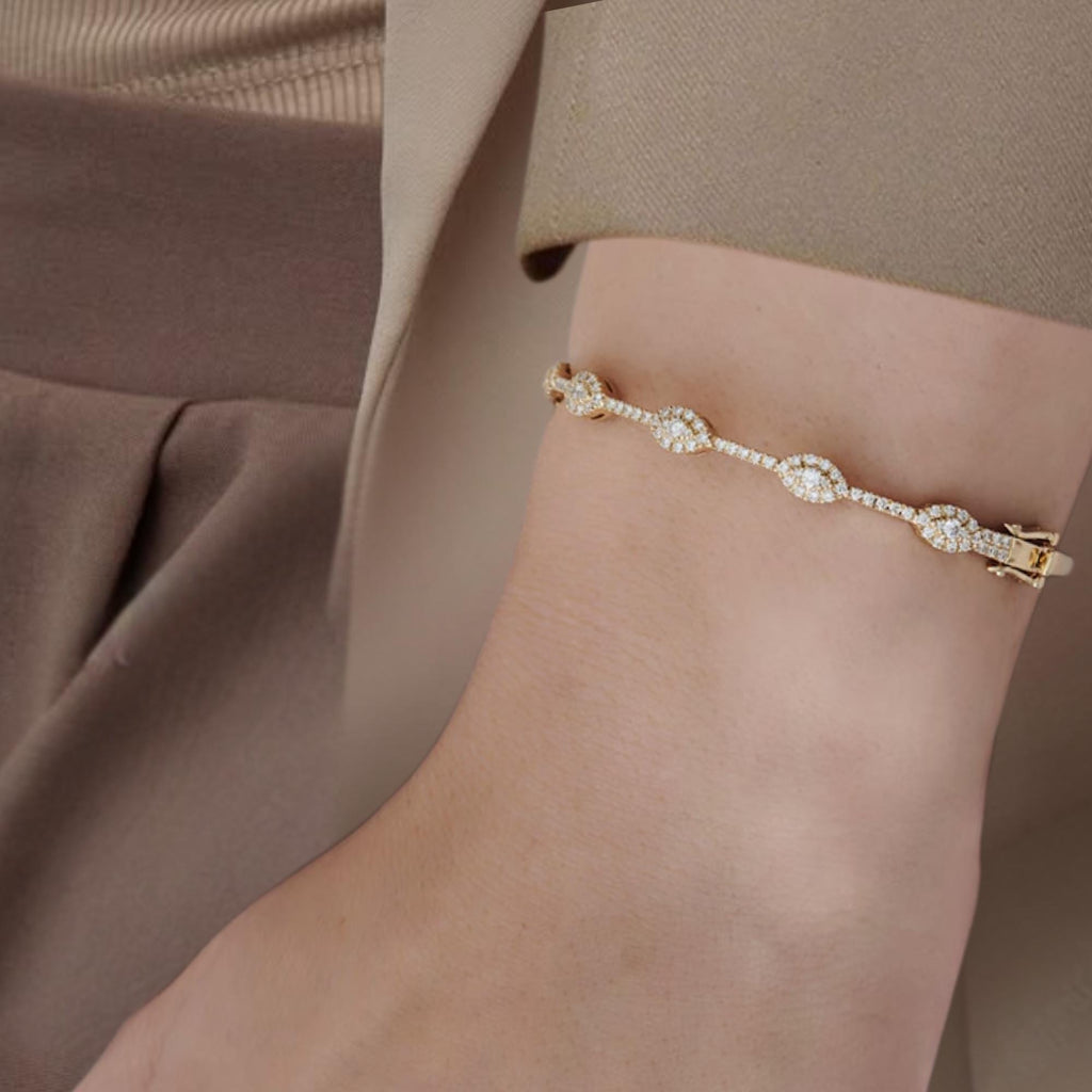 14K Gold Round Lab Grown Diamond Bangle Bracelet For Women