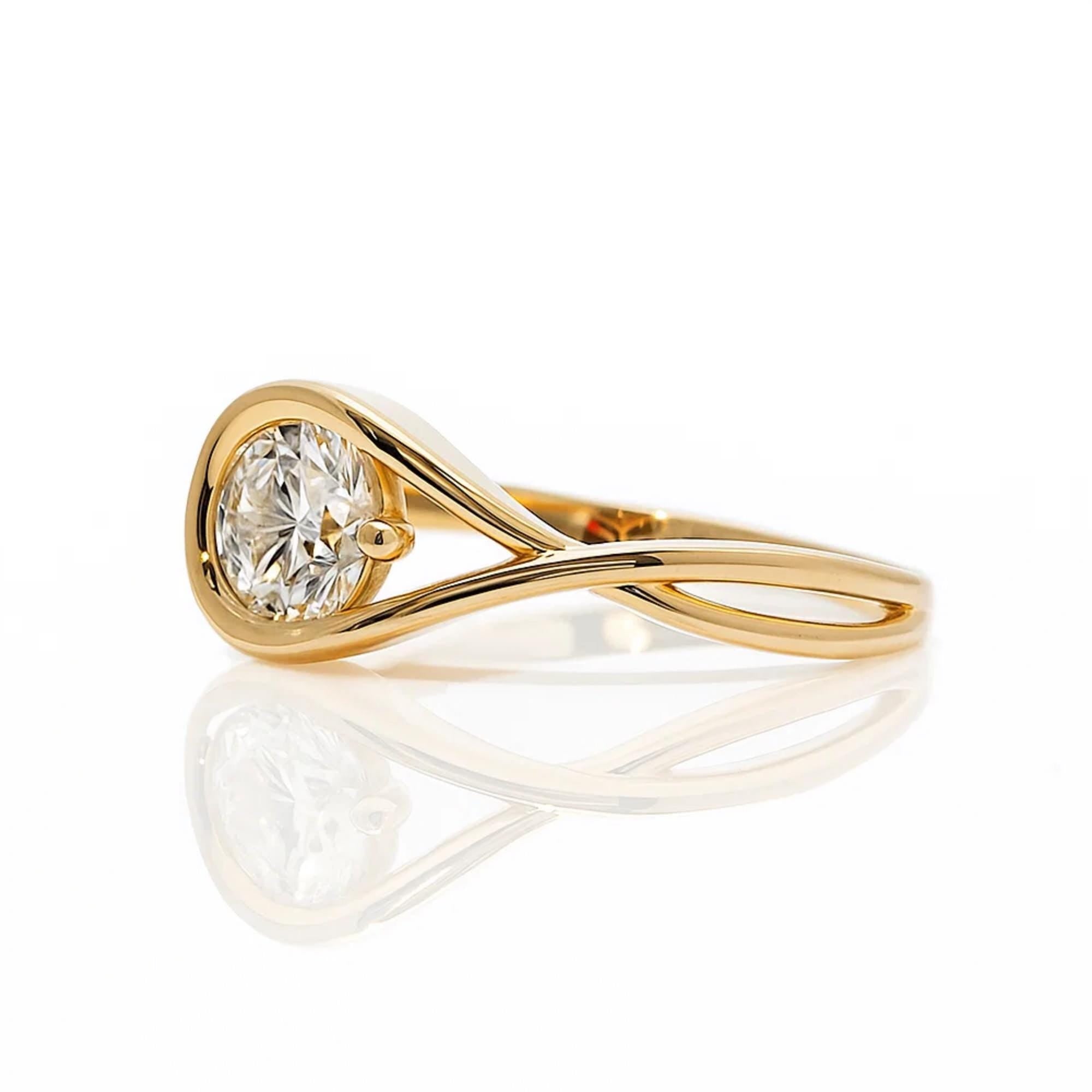 1.0 CT Lab Grown Diamond Engagement Ring: Twisted Shank Solitaire