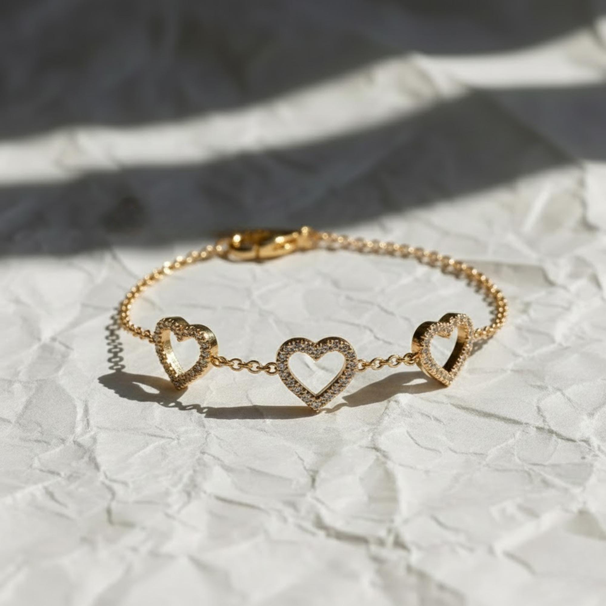 Tiny Lab Grown Diamond Heart Bracelet / Mini Diamond Heart Bracelet in 14K Gold