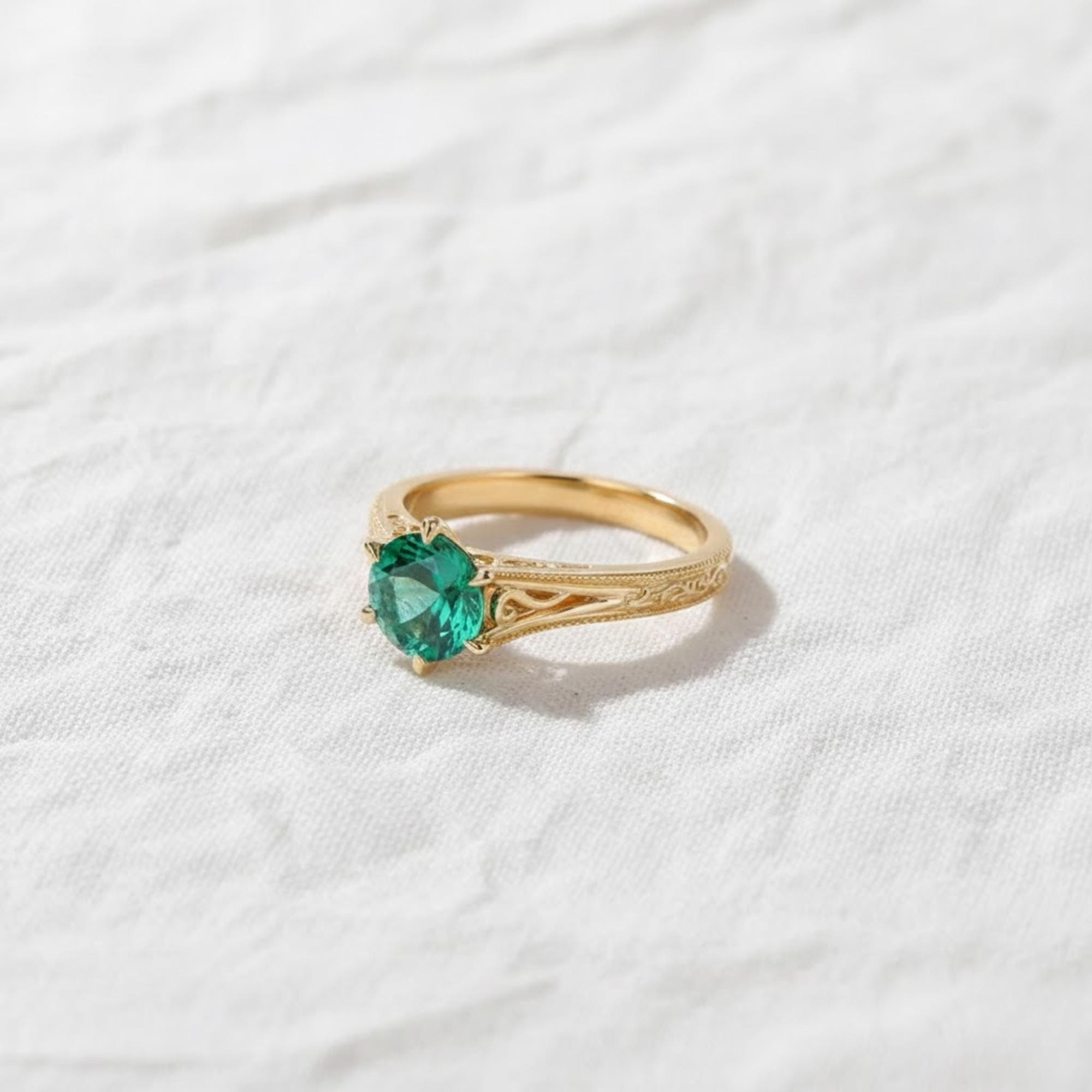 14K Solid Gold Green Gemstone Engagement Ring | Antique Filigree Emerald Ring