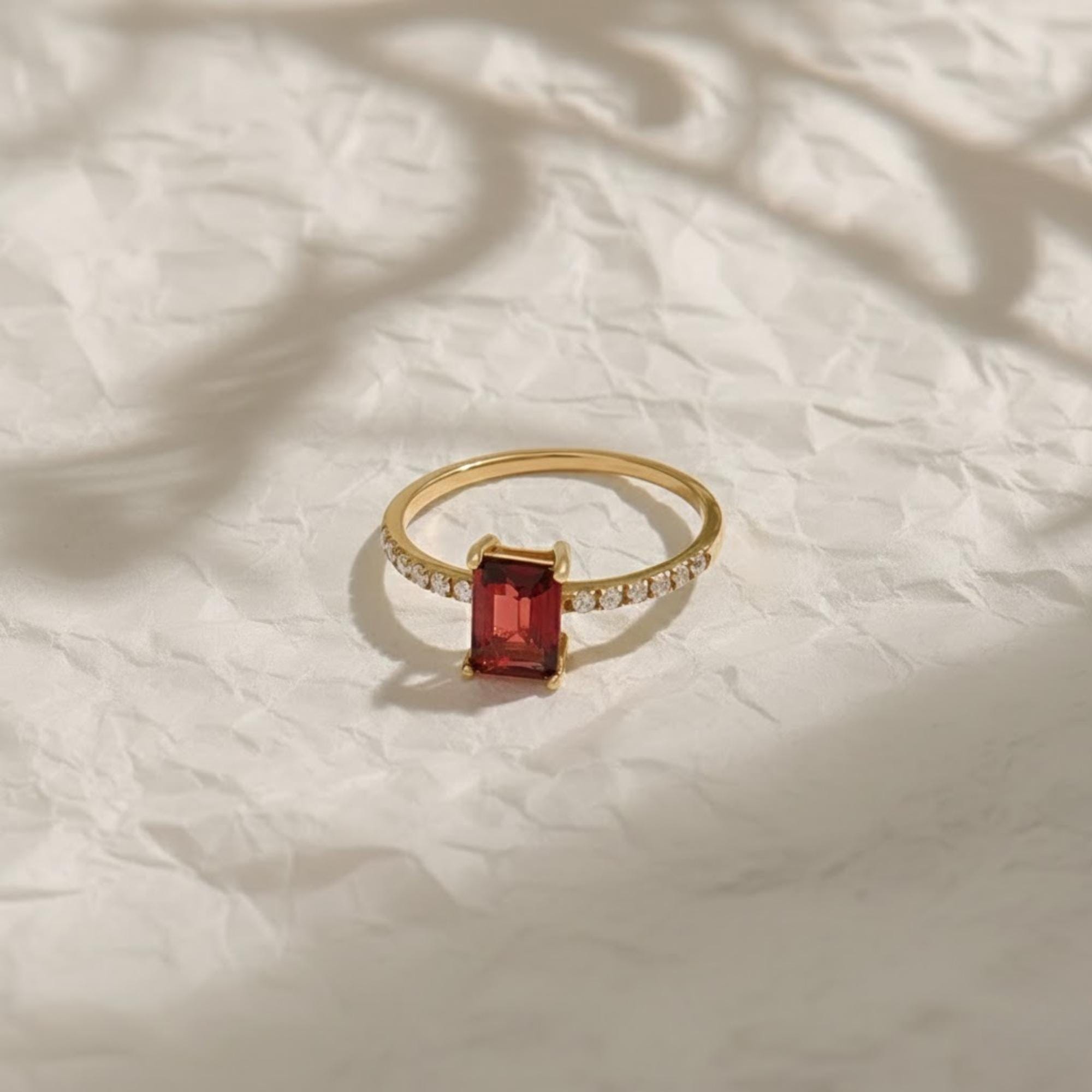 14K Solid Gold Emerald Shape Garnet Ring with Round Diamond, January Birthstone Ring, Birthday Gift Women